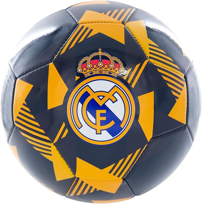Real Madrid CF Ultimate Fan Pack
